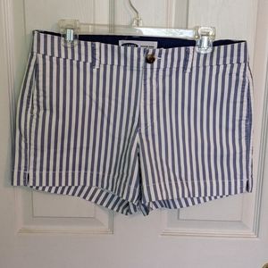 Old Navy Everyday Shorts 3"